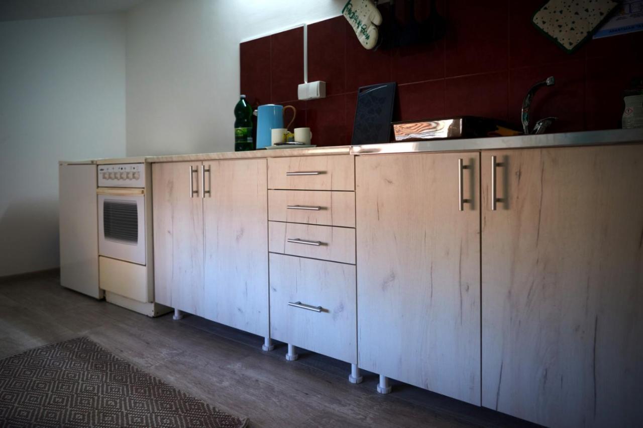 Apartman Azra Kikinda Exterior foto