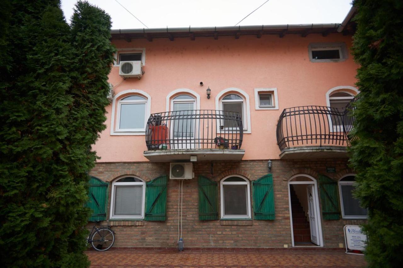 Apartman Azra Kikinda Exterior foto
